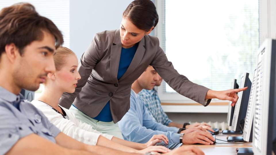 Cursos Livres de Capacitação e Aperfeiçoamento